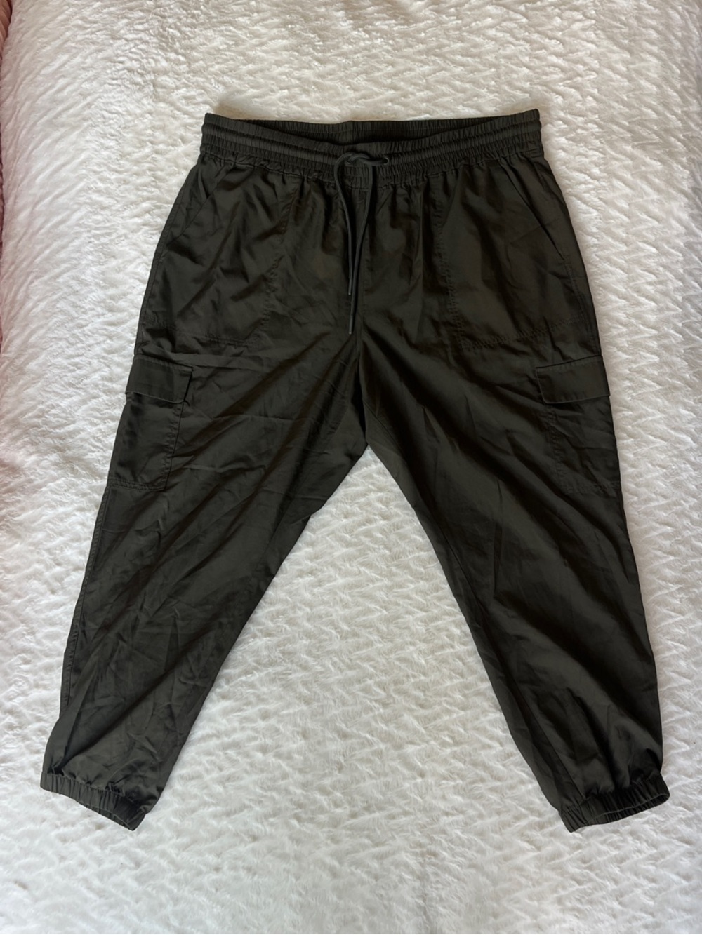 Women's Black Cargo Jogger Pants with Elastic Waist